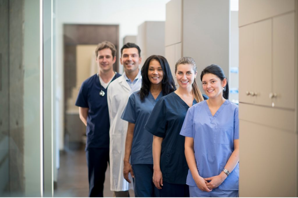 Nucleus Healthcare cuenta con una sólida trayectoria en la prestación de soluciones de gestión de capital humano a organizaciones de salud en todo el país.