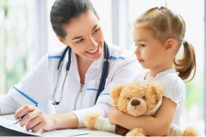 La salud infantil en Puerto Rico enfrenta desafíos significativos en 2024, marcados por una disminución en el número de pediatras y el aumento de condiciones crónicas