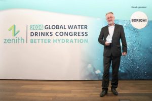 Yili recibió los 2024 Global Water Drink Awards
