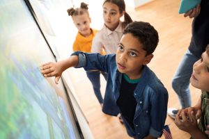 Universidad de Melbourne y SMART Technologies lideran investigación sobre inclusión educativa