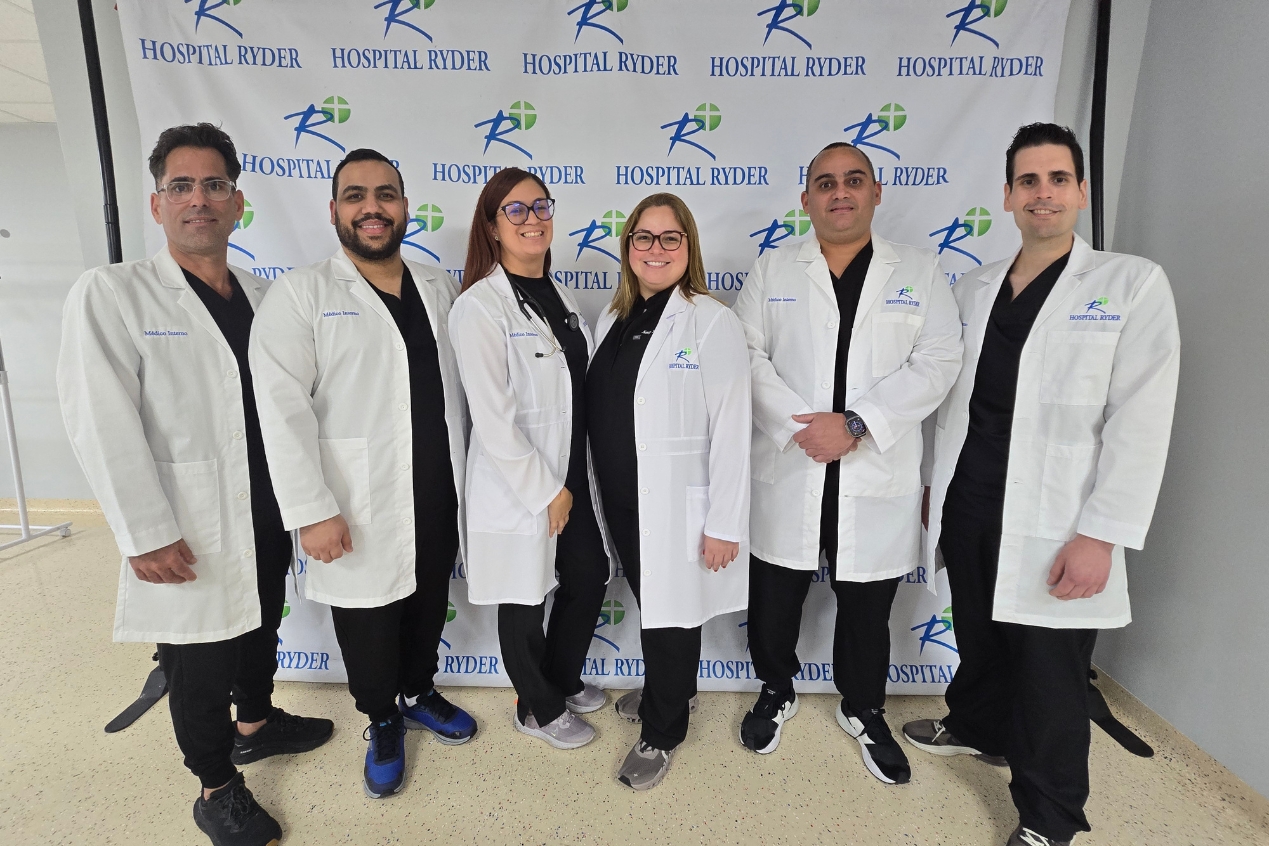 Hospital Ryder recibe a su segundo grupo de médicos internos